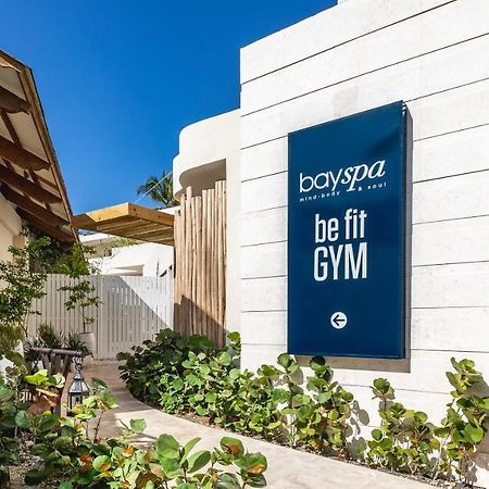 Be Live Collection Punta Cana Adults Only Экстерьер фото The entrance to the boyspa at the Atlantis Paradise Island