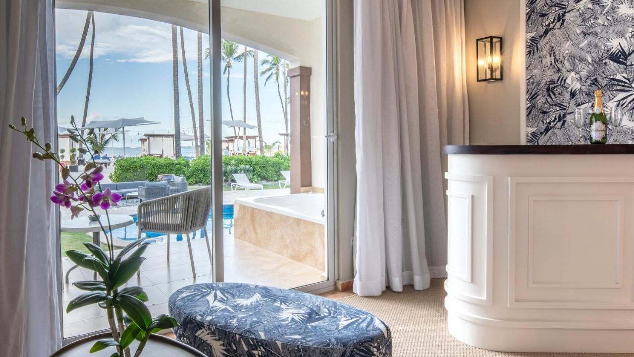 Be Live Collection Punta Cana Adults Only Экстерьер фото A guest room at the Four Seasons Resort