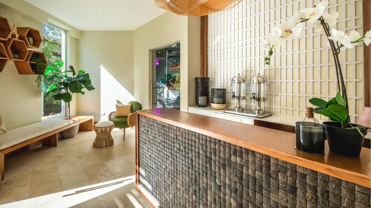 Be Live Collection Punta Cana Adults Only Экстерьер фото The lobby of the hotel